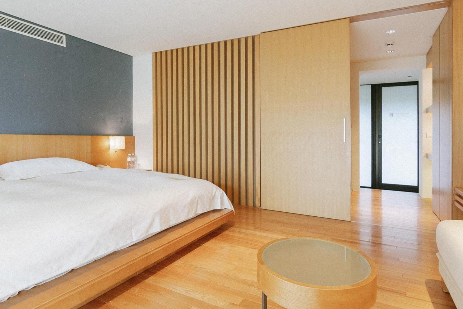 Hotel Royal Chiao Hsi Jiaoxi Exterior foto Sliding door
