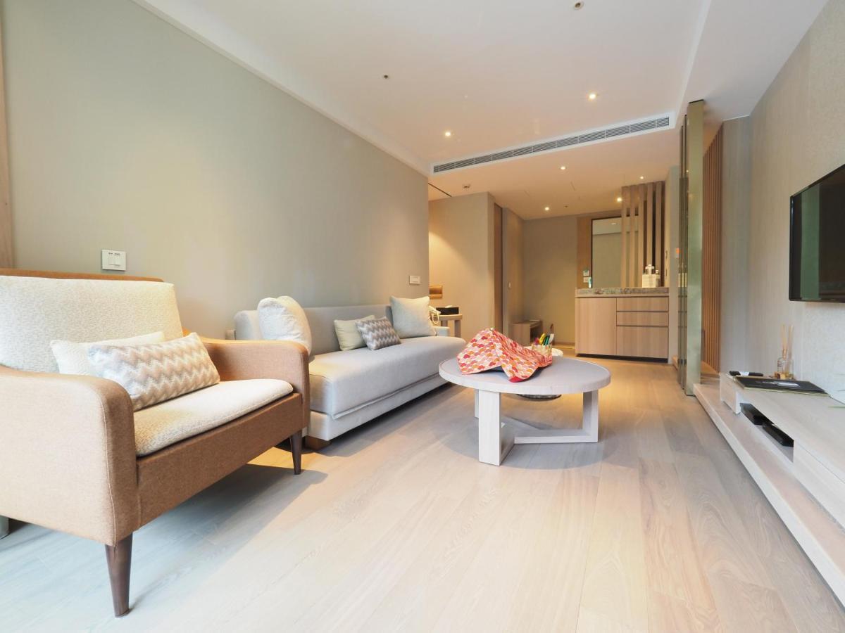 Hotel Royal Chiao Hsi Jiaoxi Exterior foto A suite at The Hari